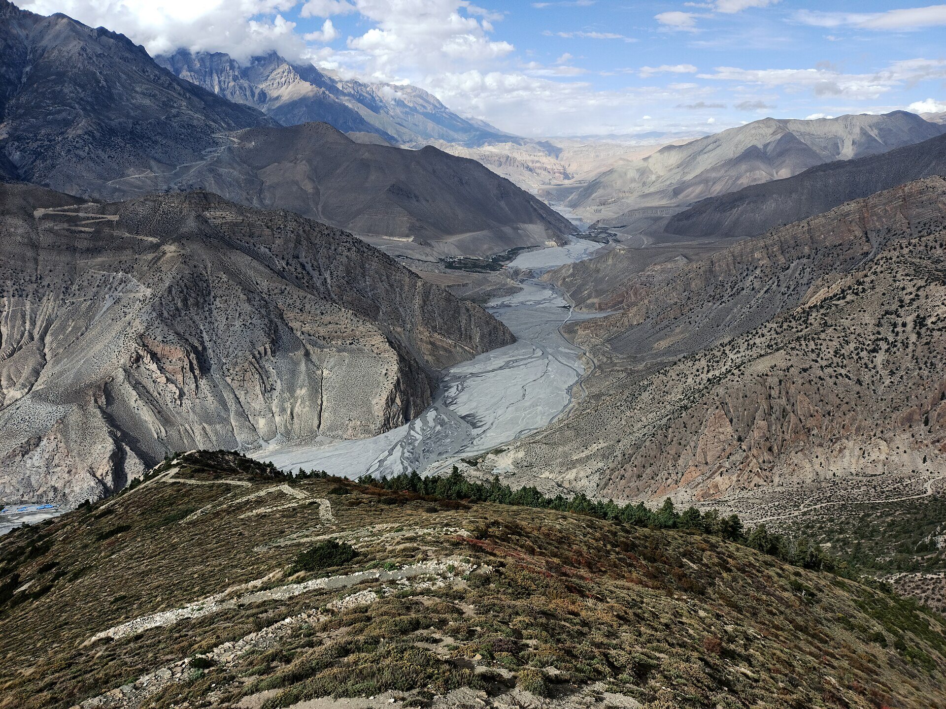 Mustang landscape context
